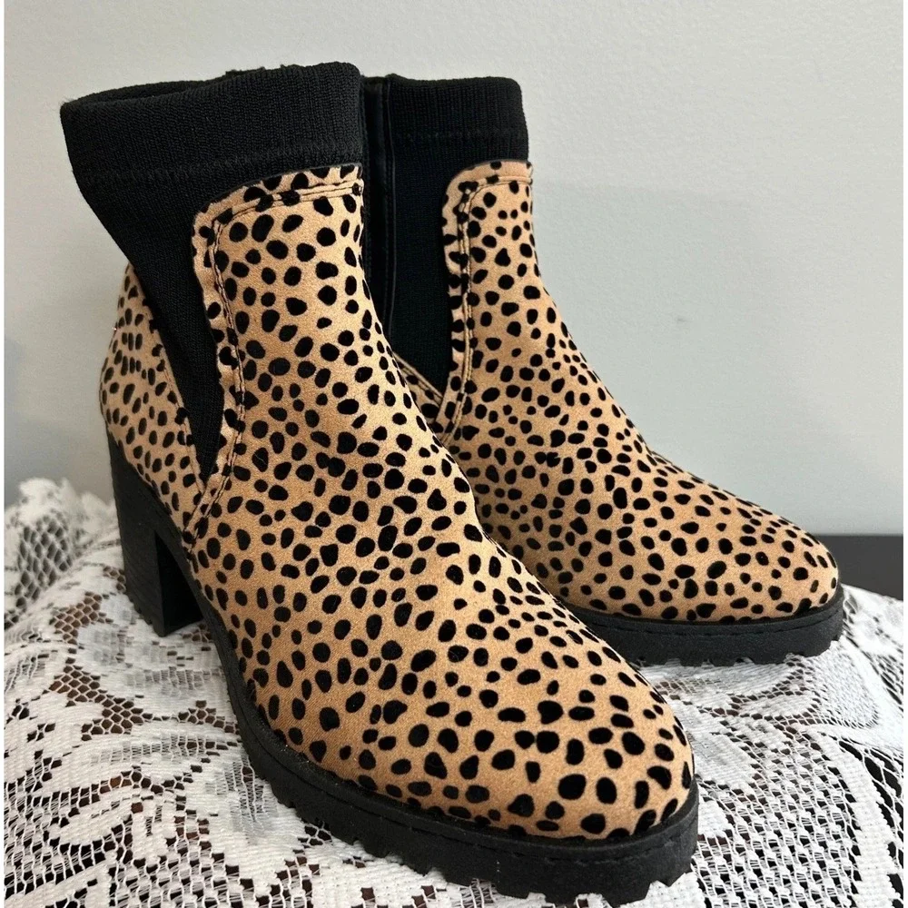 Qupid Womens Ankle Boots Sz 8 Black Leopard Print Sock Booties Heel Zipper